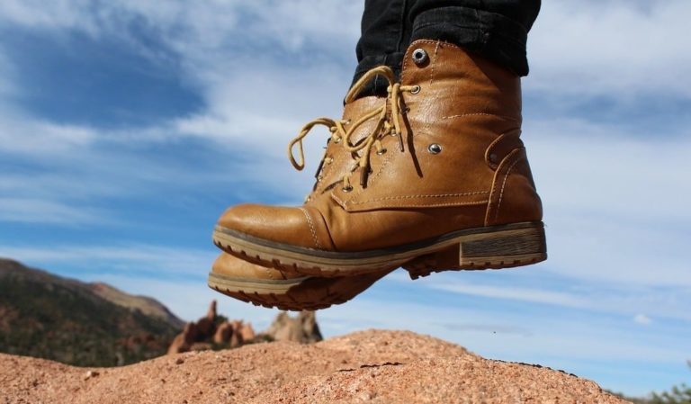 wedge sole work boots benefits