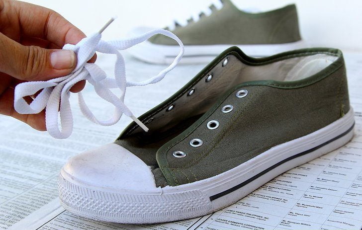 How to clean colored canvas shoes